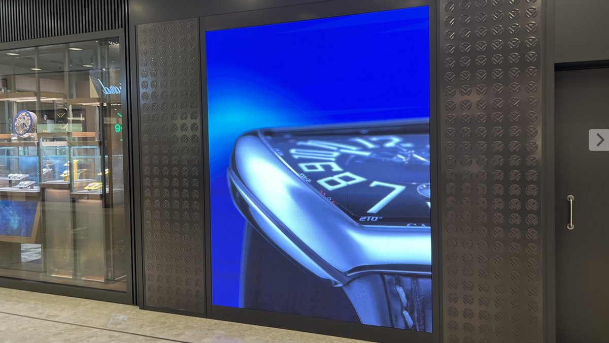 מסכי לד לחנות