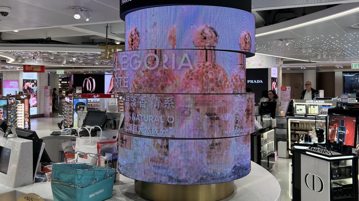 שלט לד לעסק